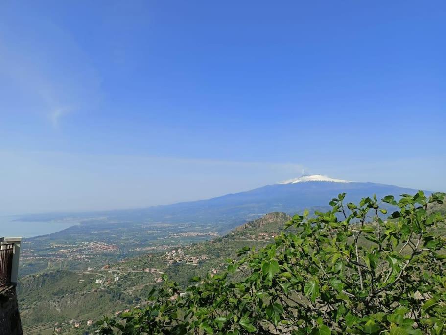 Stanza Mylai Etna View Lägenhet Castelmola Exteriör bild