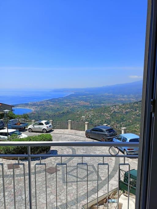 Stanza Mylai Etna View Lägenhet Castelmola Exteriör bild